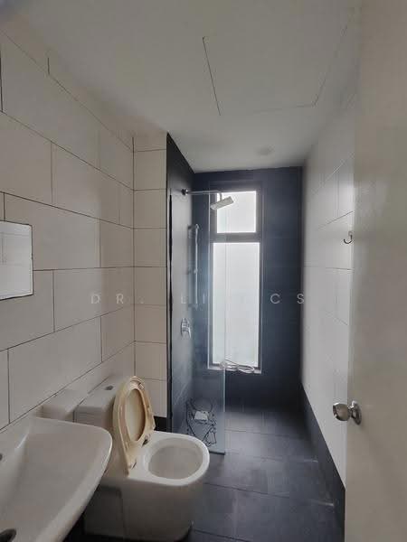 Service Residence for Sale at Univ 360 Place - Dr. Lim CS - Bathroom - PropertyGuru.com.my