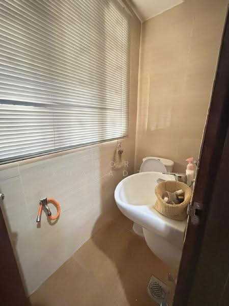 Rumah Teres 2-Tingkat untuk Dijual di Bukit Jelutong (Shah Alam) - Nor Khafadzah - Bathroom - PropertyGuru.com.my