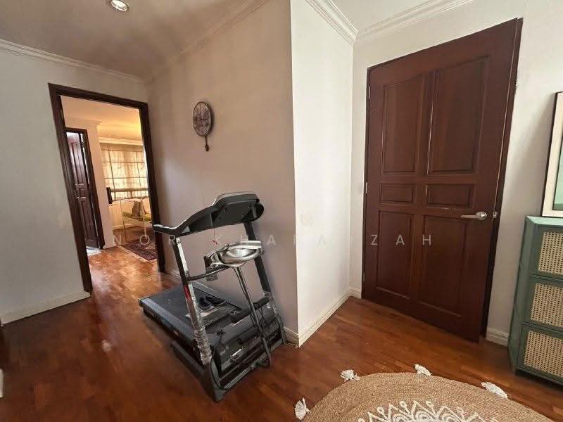 Rumah Teres 2-Tingkat untuk Dijual di Bukit Jelutong (Shah Alam) - Nor Khafadzah - Corridor - PropertyGuru.com.my
