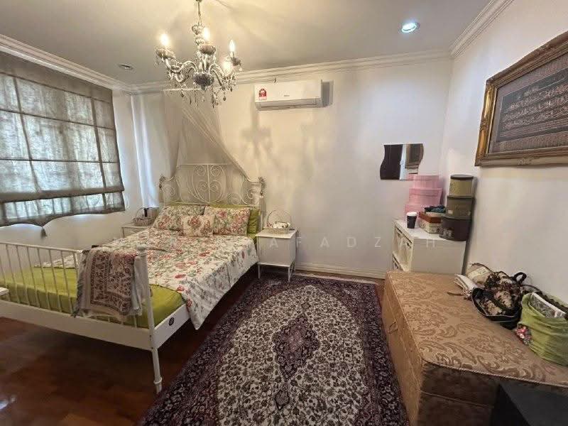 Rumah Teres 2-Tingkat untuk Dijual di Bukit Jelutong (Shah Alam) - Nor Khafadzah - Bedroom - PropertyGuru.com.my
