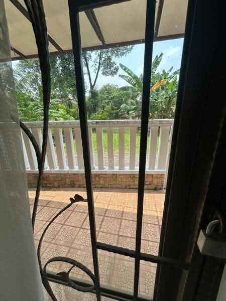 Rumah Teres 2-Tingkat untuk Dijual di Bukit Jelutong (Shah Alam) - Nor Khafadzah - Balcony - PropertyGuru.com.my