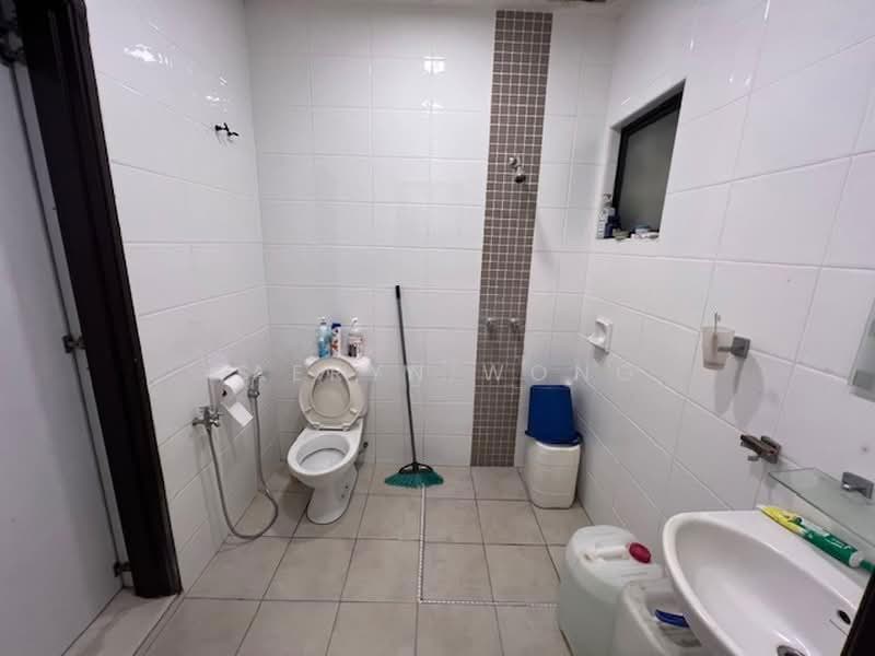 2-storey Terraced House for Sale in Sungai Long (Bandar Sungai Long) - Kaeryn Wong - Bathroom - PropertyGuru.com.my