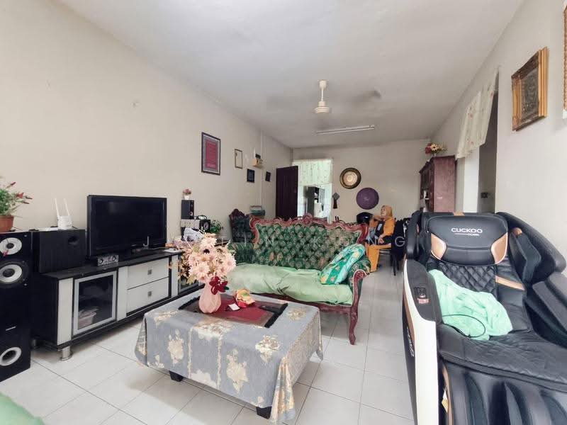 Condominium for Sale at Selesa Puteri Condominium - Justin Kong - Living Room - PropertyGuru.com.my