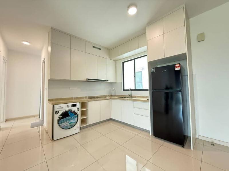 Service Residence for Rent at The M @ Medini Macrolink - Hock Kim - Kitchen - PropertyGuru.com.my