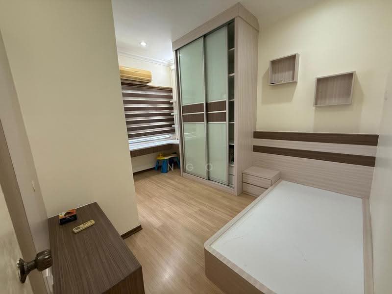 2-storey Terraced House for Sale in Taman Bukit Perdana (Batu Pahat) - NGO - Bedroom - PropertyGuru.com.my