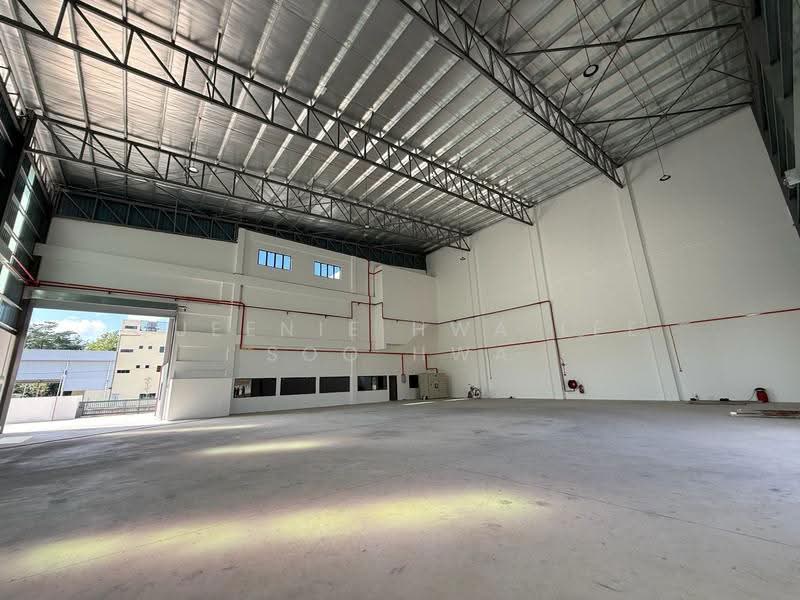 Kilang Berkembar untuk Dijual di Semenyih (Selangor) - Queenie Hwa Lee Soo Hwa - Exterior - PropertyGuru.com.my