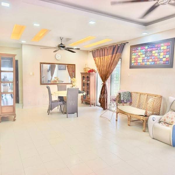 Rumah Teres 2-Tingkat untuk Dijual di Sepang (Selangor) - Muhammad Ridhwan Mohd Huzairi - Living Room - PropertyGuru.com.my
