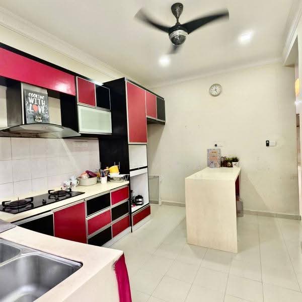 Rumah Teres 2-Tingkat untuk Dijual di Sepang (Selangor) - Muhammad Ridhwan Mohd Huzairi - Kitchen - PropertyGuru.com.my
