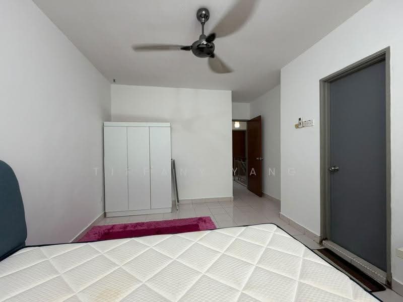 Rumah Teres 3-Tingkat untuk Dijual di Taman Bukit Permata (Selayang) - Tiffany Yang - Bilik Tidur - PropertyGuru.com.my