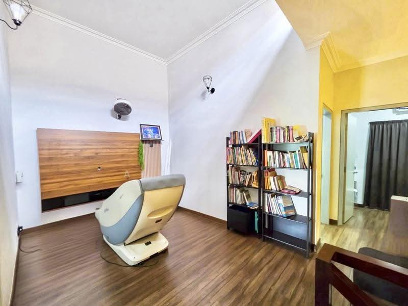 Rumah Teres 2-Tingkat untuk Dijual di Serene Heights (Semenyih) - Alif Saad - Study - PropertyGuru.com.my