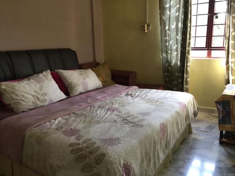 Apartment for Sale at Sri Anggerik 2 - Siew . - Bedroom - PropertyGuru.com.my