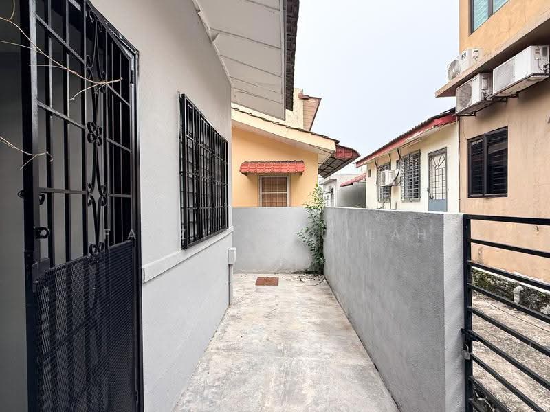 1-storey Terraced House for Sale in Bandar Tun Hussein Onn (Cheras) - Fauzi Abdullah - PropertyGuru.com.my