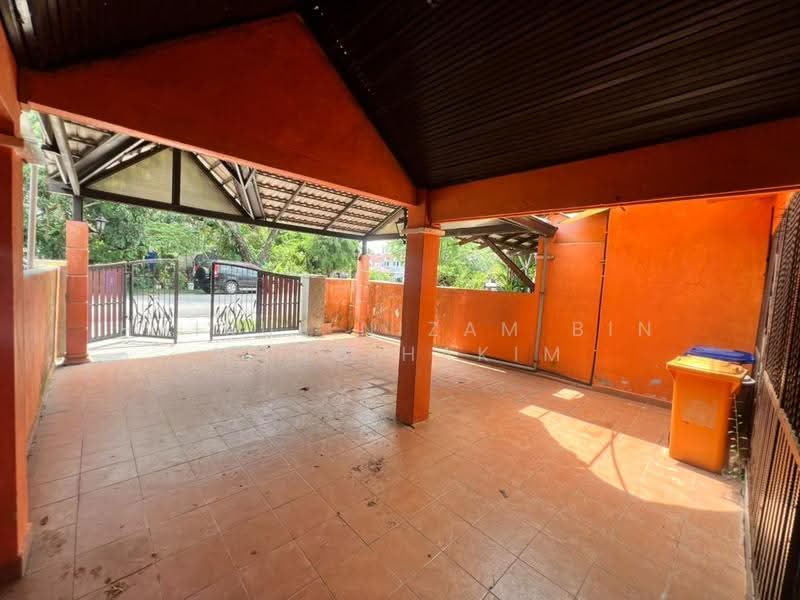 2-storey Terraced House for Sale in Shah Alam (Selangor) - Hairul Nizam Bin Mohd Hakim - Exterior - PropertyGuru.com.my