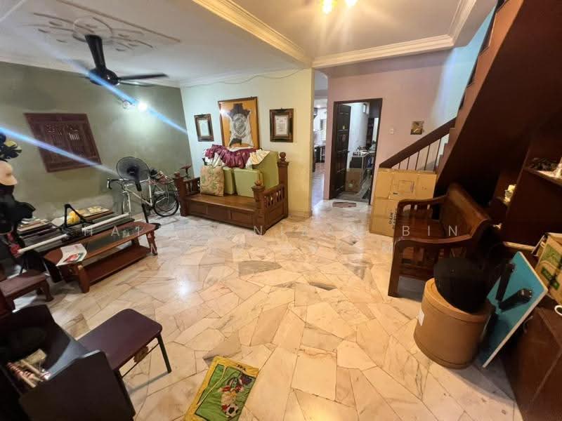 2-storey Terraced House for Sale in Shah Alam (Selangor) - Hairul Nizam Bin Mohd Hakim - Living Room - PropertyGuru.com.my