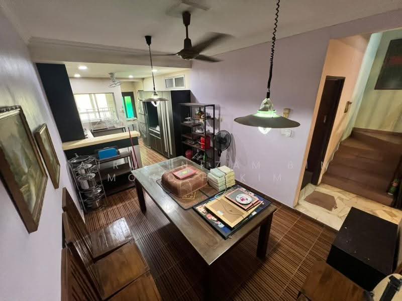 2-storey Terraced House for Sale in Shah Alam (Selangor) - Hairul Nizam Bin Mohd Hakim - Dining Room - PropertyGuru.com.my