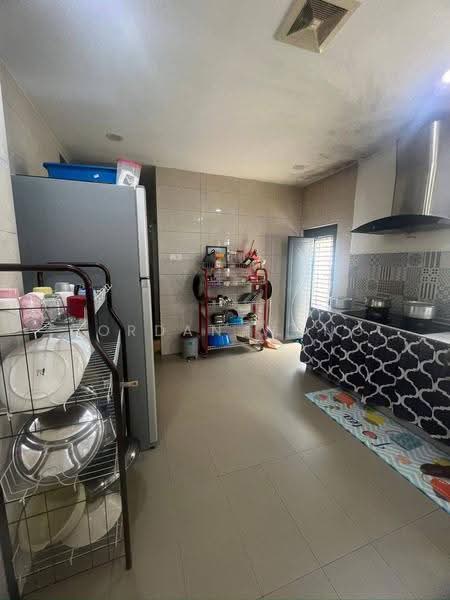 2-storey Terraced House for Sale in Setia Eco Gardens (Gelang Patah) - Jordan Wong - Kitchen - PropertyGuru.com.my