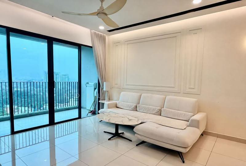 Kondominium untuk Dijual di GenKL - Adeline Teh - Living Room - PropertyGuru.com.my