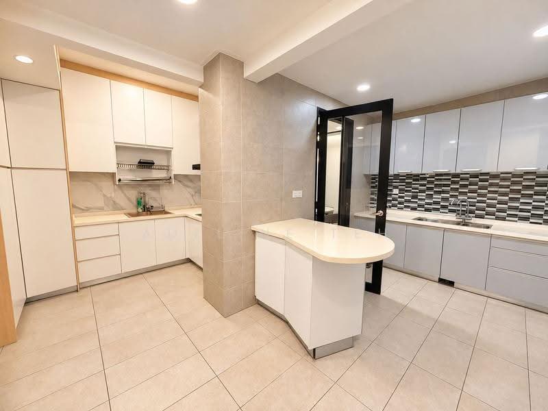 Kondominium untuk Dijual di GenKL - Adeline Teh - Kitchen - PropertyGuru.com.my
