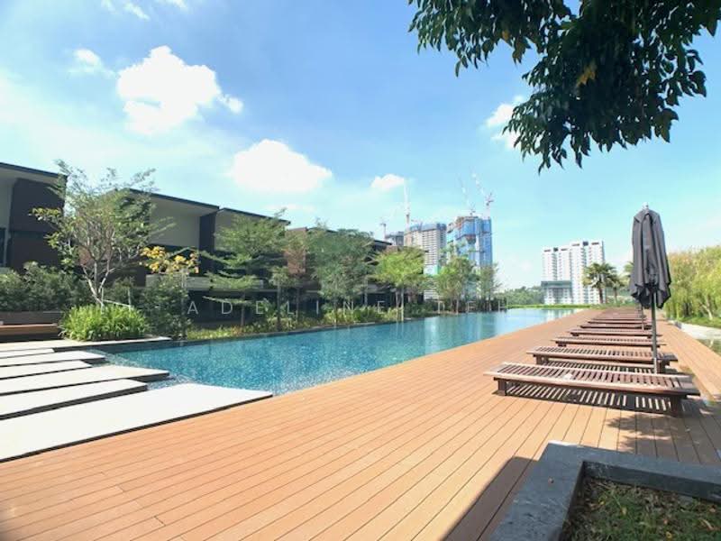 Kondominium untuk Dijual di GenKL - Adeline Teh - Pool - PropertyGuru.com.my