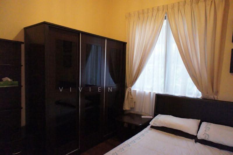 Rumah Banglo untuk Dijual di Batu Ferringhi (Penang) - Vivien Chew - Bedroom - PropertyGuru.com.my