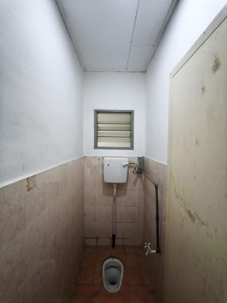 1-storey Terraced House for Sale in Ipoh (Perak) - Vincent Thoo - Bathroom - PropertyGuru.com.my