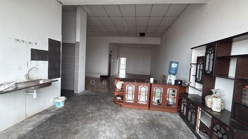 Shop / Office for Rent in Taman Pulai Flora (Skudai) - Cora Loh - Kitchen - PropertyGuru.com.my