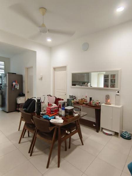 Townhouse for Sale in D'alpinia (Puchong) - YEN KEE LIONG - Dining Room - PropertyGuru.com.my
