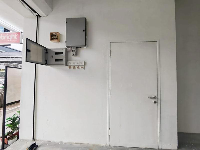 Shop for Rent in Bandar Botanic (Klang) - LILY YEOH - Interior - PropertyGuru.com.my