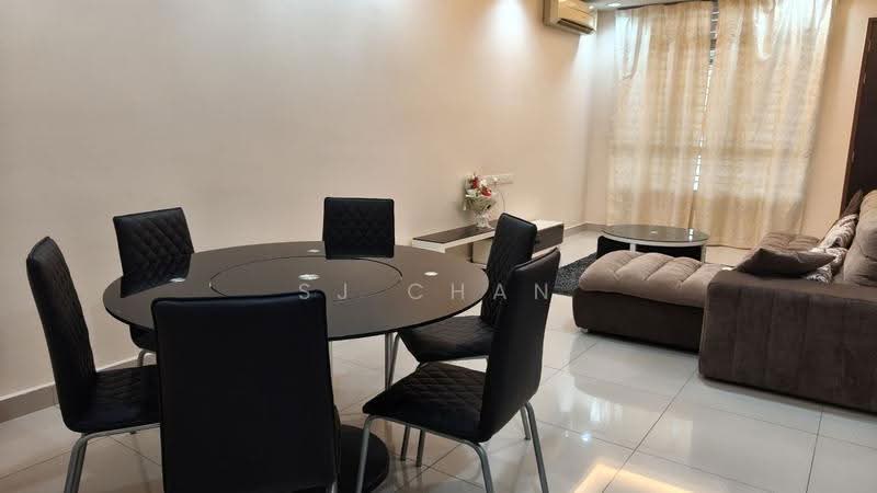 Rumah Teres 2-Tingkat untuk Disewa di Taman Seri Austin (Tebrau) - SJ CHAN - Dining Room - PropertyGuru.com.my