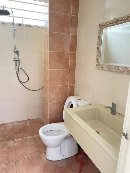 Kondominium untuk Dijual di Platinum Lake PV 13 - Amber Ng - Bathroom - PropertyGuru.com.my