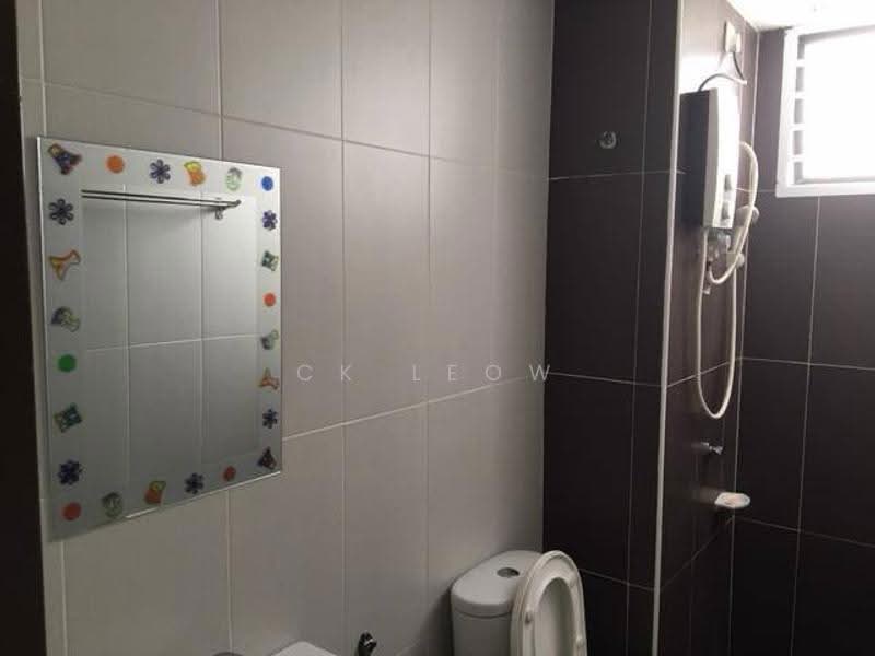 Kediaman Servis untuk Disewa di The Garden Residences - Ck Leow - Bathroom - PropertyGuru.com.my