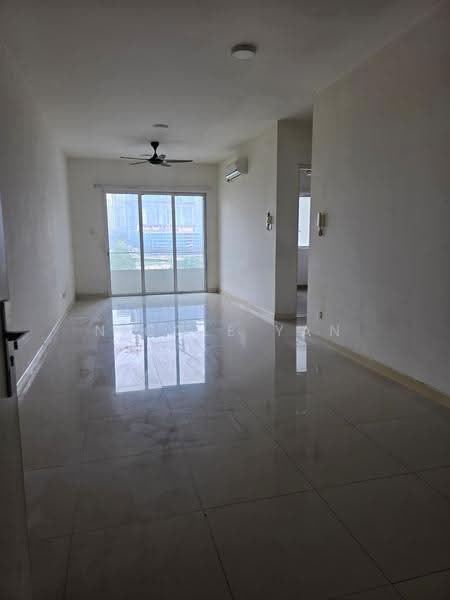 Condominium for Rent at Scenaria @ North Kiara Hills - Nicole Yan - Interior - PropertyGuru.com.my