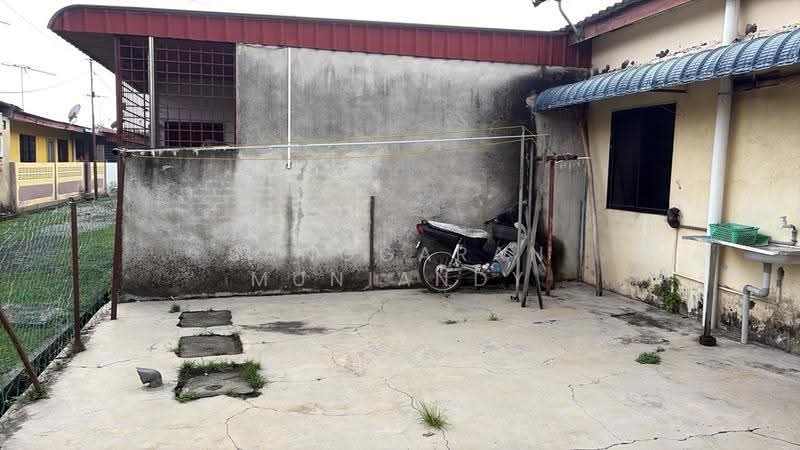 1-storey Terraced House for Sale in Lunas (Kedah) - Sanggaran Muniandy - PropertyGuru.com.my