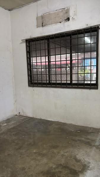 1-storey Terraced House for Sale in Lunas (Kedah) - Sanggaran Muniandy - Bedroom - PropertyGuru.com.my