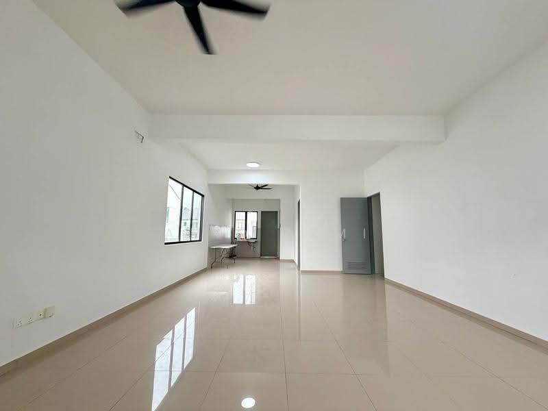 2-storey Terraced House for Rent in Kajang (Selangor) - Aniq Azmi - Living Room - PropertyGuru.com.my