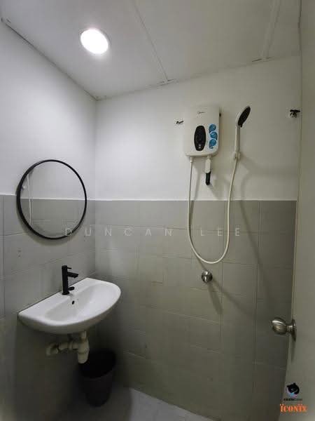Kondominium untuk Disewa di D28 Damansara - Duncan Lee - Bathroom - PropertyGuru.com.my