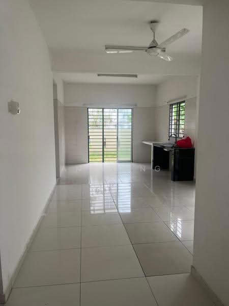 Rumah Berkembar untuk Dijual di Kota Emerald (Rawang) - Angie Ng - Kitchen - PropertyGuru.com.my