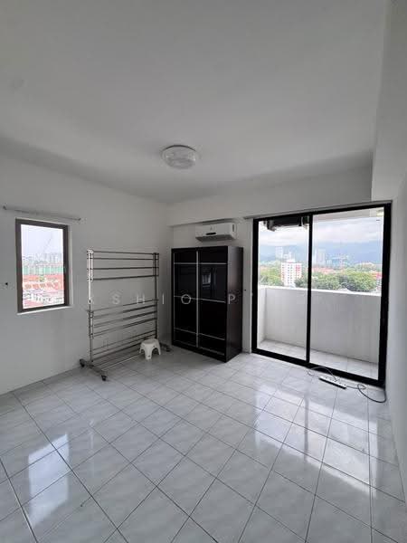 Pangsapuri untuk Dijual di Halaman Kristal - Kshio P'ng - Balcony - PropertyGuru.com.my