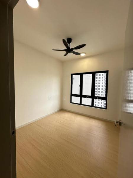 Kediaman Servis untuk Dijual di M Luna - Camie Hoo - Interior - PropertyGuru.com.my