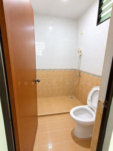 2-storey Terraced House for Sale in Permas Jaya (Johor) - Jordan Wong - Bathroom - PropertyGuru.com.my