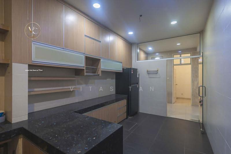Semi-Detached House for Sale in Setia Damai (Setia Alam) - Vitas Tan - Kitchen - PropertyGuru.com.my