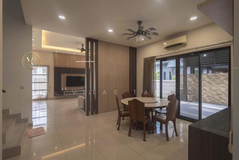 Semi-Detached House for Sale in Setia Damai (Setia Alam) - Vitas Tan - Dining Room - PropertyGuru.com.my