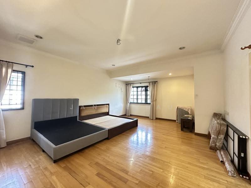 Rumah Berkembar untuk Dijual di Sungai Long (Bandar Sungai Long) - Janice Lau - Bedroom - PropertyGuru.com.my