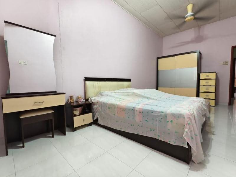 2-storey Terraced House for Sale in Taman Nusa Bestari 2 (Iskandar Puteri (Nusajaya)) - Joline Lee - Bedroom - PropertyGuru.com.my