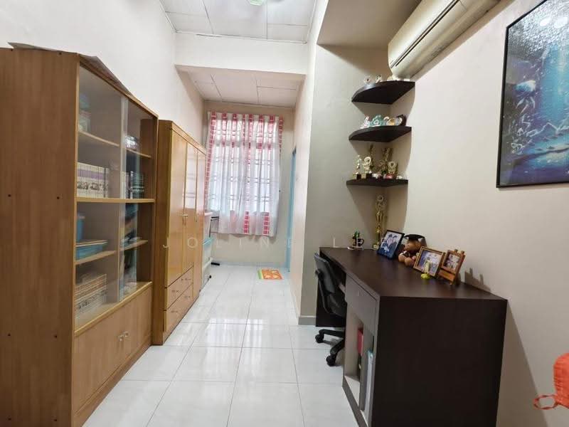 2-storey Terraced House for Sale in Taman Nusa Bestari 2 (Iskandar Puteri (Nusajaya)) - Joline Lee - Study - PropertyGuru.com.my