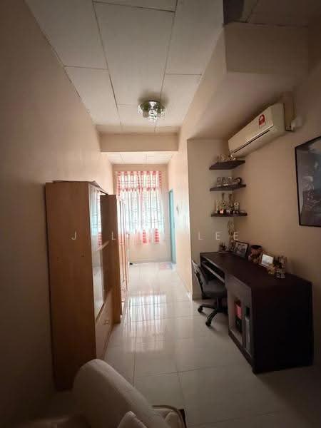 2-storey Terraced House for Sale in Taman Nusa Bestari 2 (Iskandar Puteri (Nusajaya)) - Joline Lee - Corridor - PropertyGuru.com.my