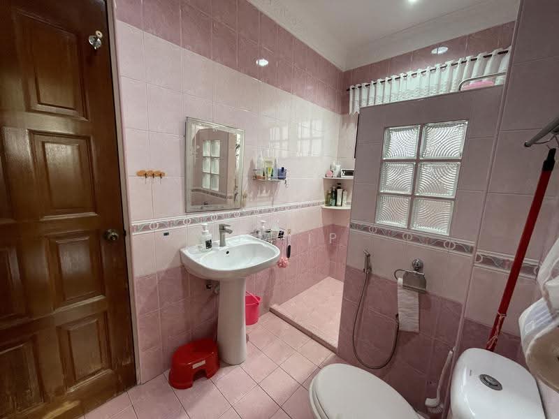 Rumah Banglo untuk Dijual di Pekan Batu 9 (Cheras) - Tom Ip - PropertyGuru.com.my