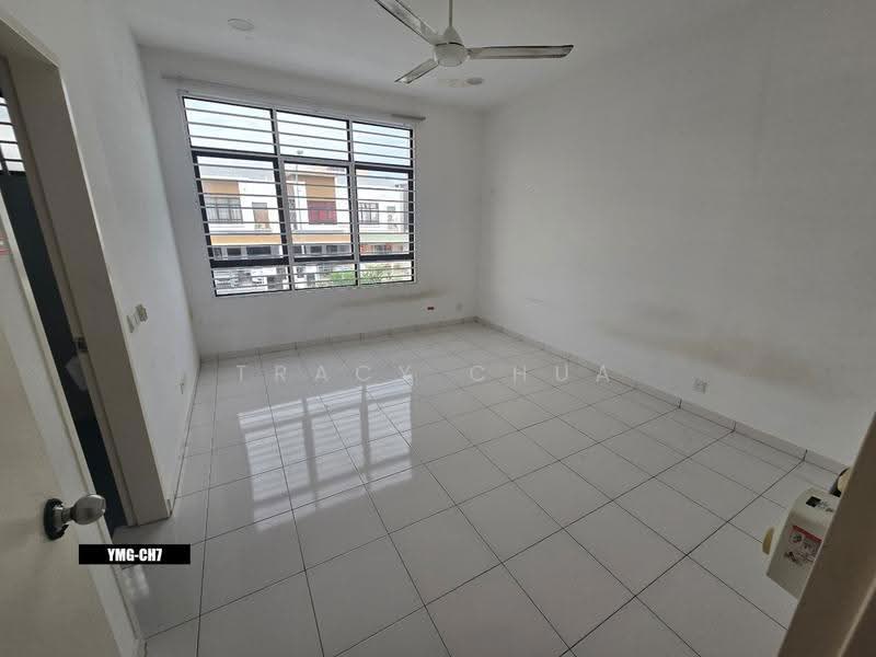 2-storey Terraced House for Rent in Setia Alam (Selangor) - Tracy Chua - Living Room - PropertyGuru.com.my