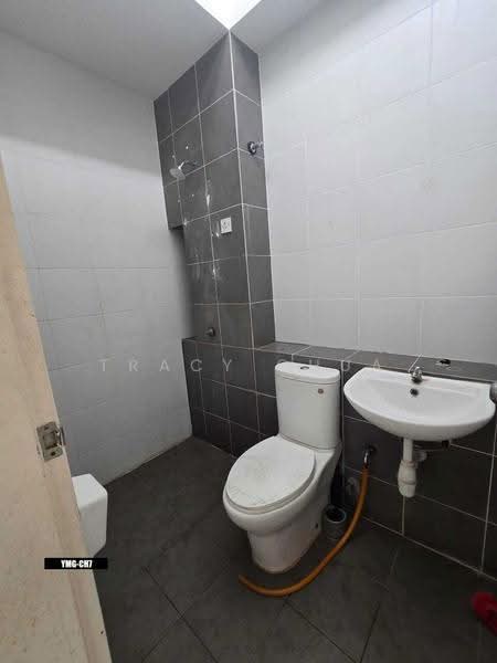 2-storey Terraced House for Rent in Setia Alam (Selangor) - Tracy Chua - Bathroom - PropertyGuru.com.my