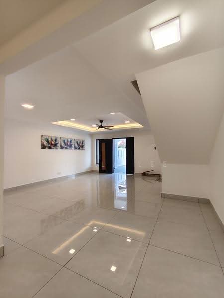Rumah Teres 2-Tingkat untuk Dijual di Cheras (Selangor) - Stella Lee - Living Room - PropertyGuru.com.my